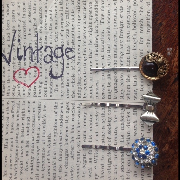 Accessories - Vintage Hair Pins 3